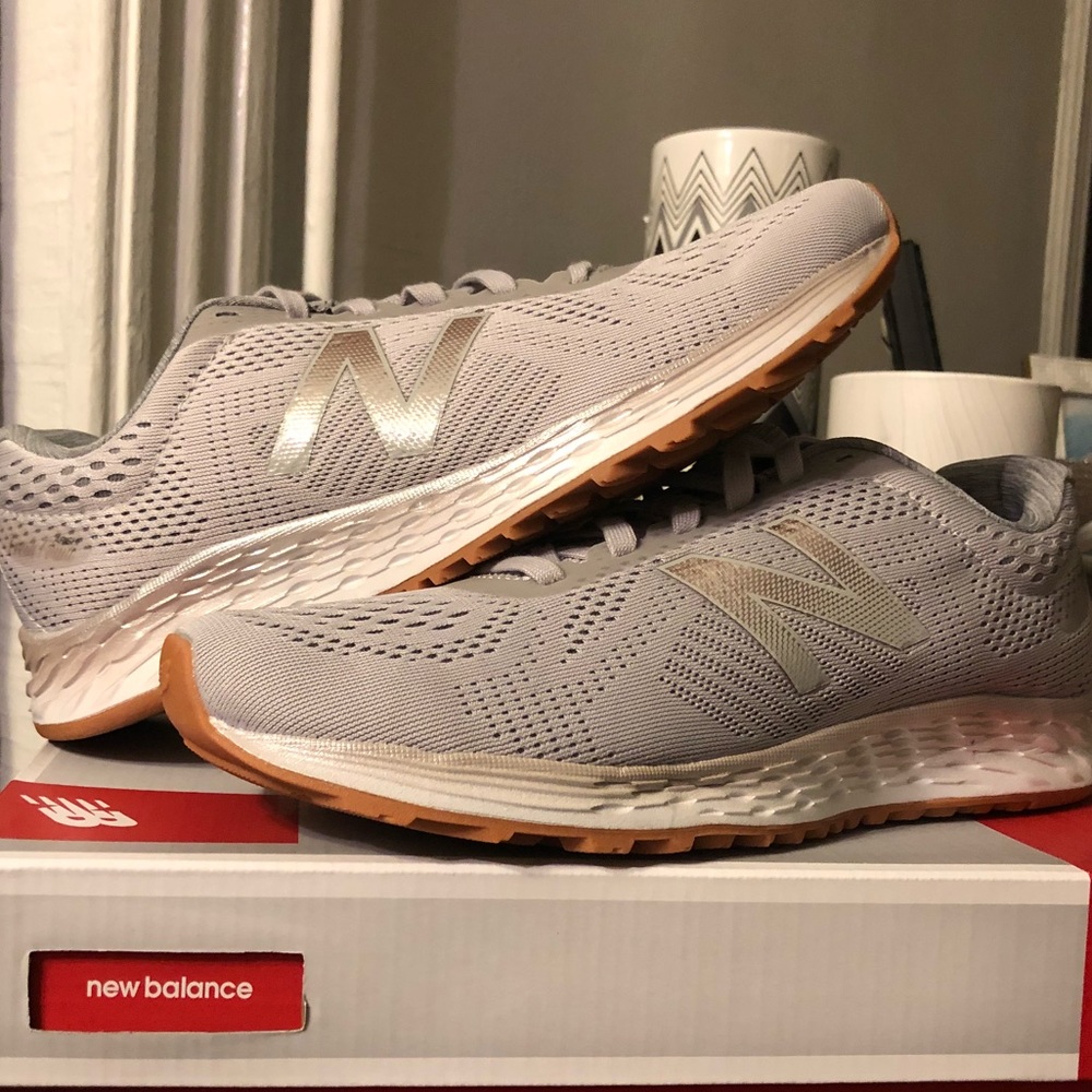 Brand New - New Balance Running Shoes : size 8